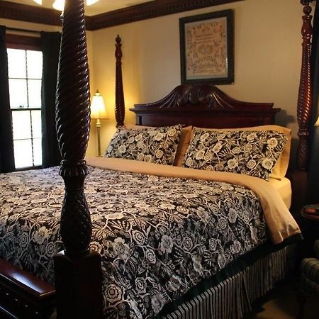 Williamsburg Sampler B & B מראה חיצוני תמונה