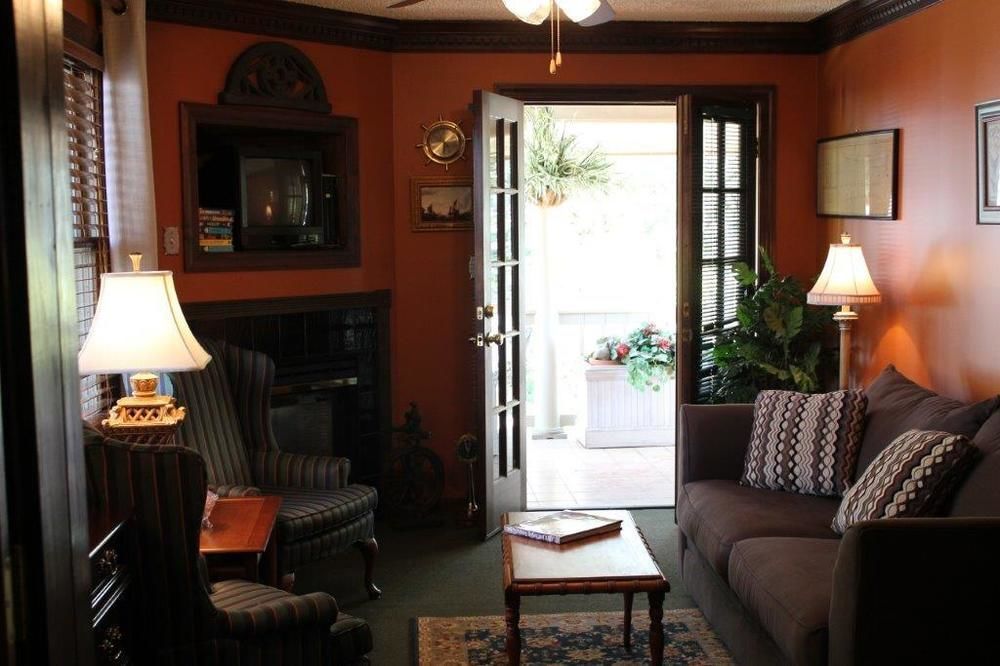 Williamsburg Sampler B & B מראה חיצוני תמונה